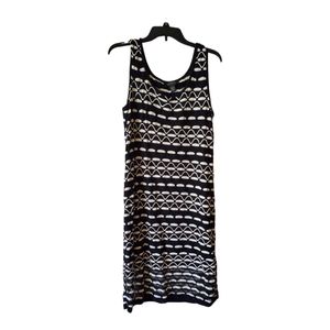 St. John‎ black and white patterned dress